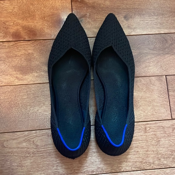 Rothy’s Black Honeycomb The Point Size 8.5 - Picture 1 of 7